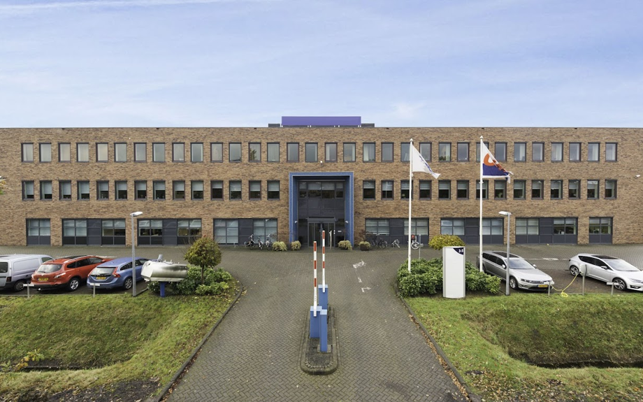 8Cf01637dbf602708774726ff576e277