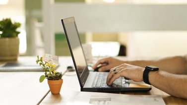 1e lijns helpdeskmedewerker
